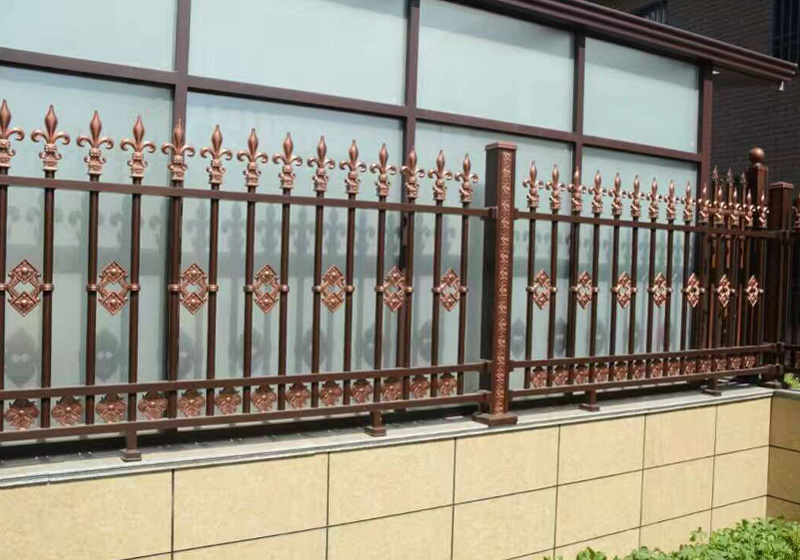 濟(jì)南別墅大門(mén),山東鋁藝護(hù)欄 濟(jì)南別墅大門(mén),山東鋁藝護(hù)欄